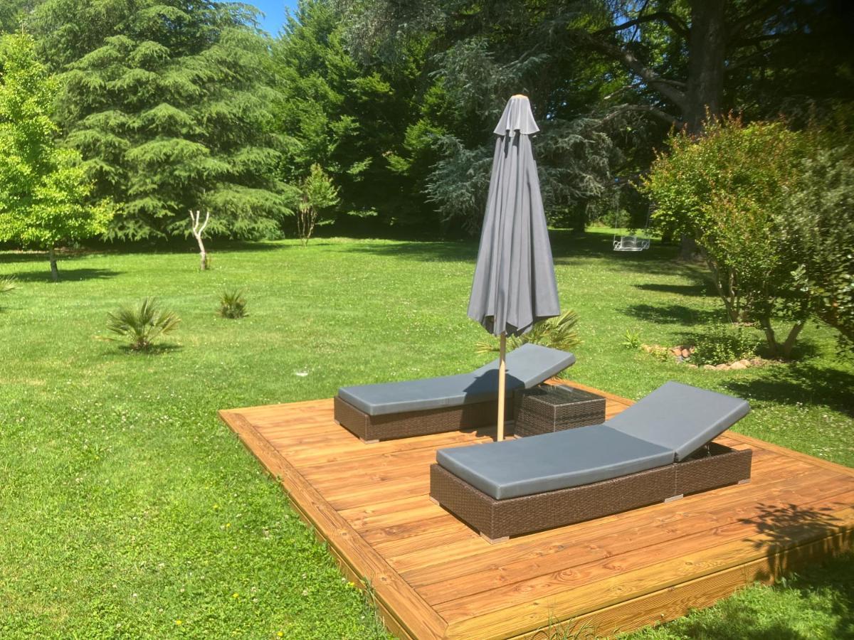 Le Petit Chateau - Adults Only Property 勒布奎 外观 照片